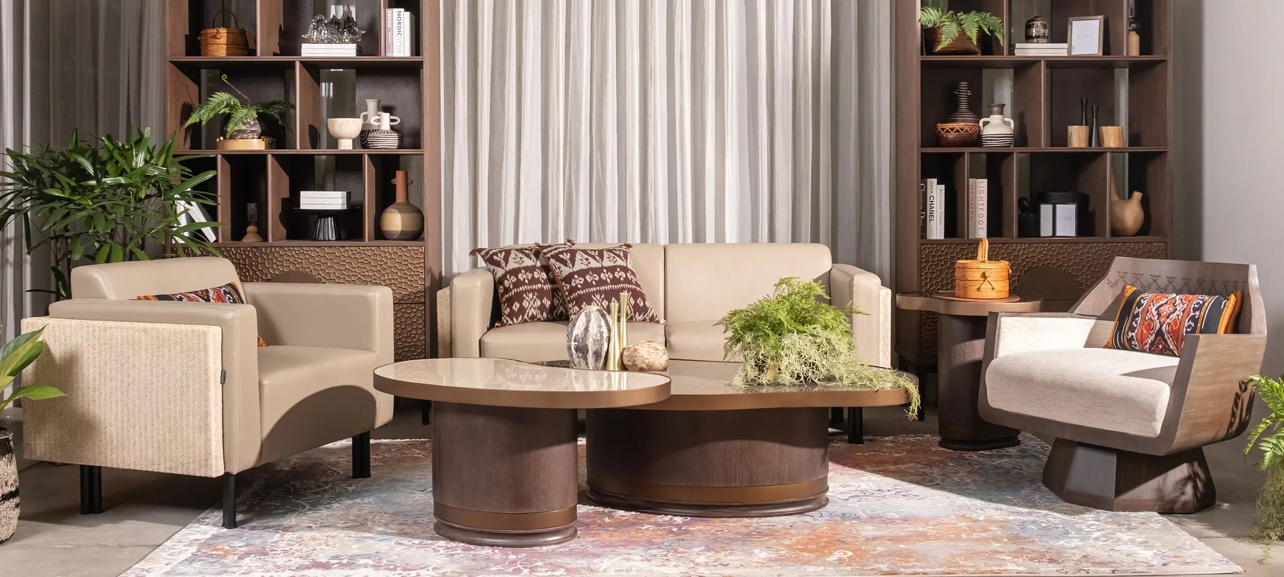 Rekomendasi Lounge Chair: Menghadirkan Sudut Relaksasi Ideal yang Tepat untuk Rumah
